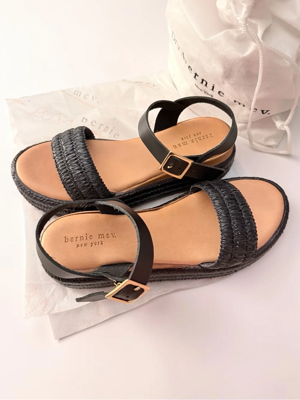 Bernie Mev Premium Made in Italy Black Raffia Leather Platform Sandals RARE